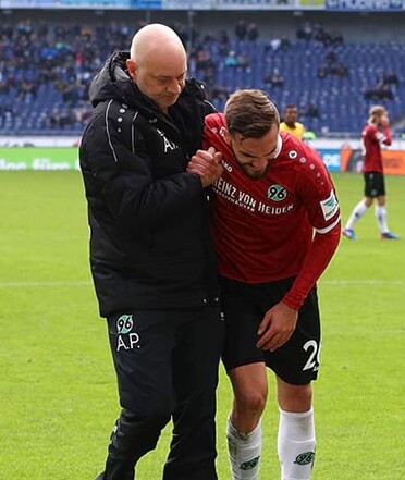 „Kühler Kopf. Hartes Herz.“